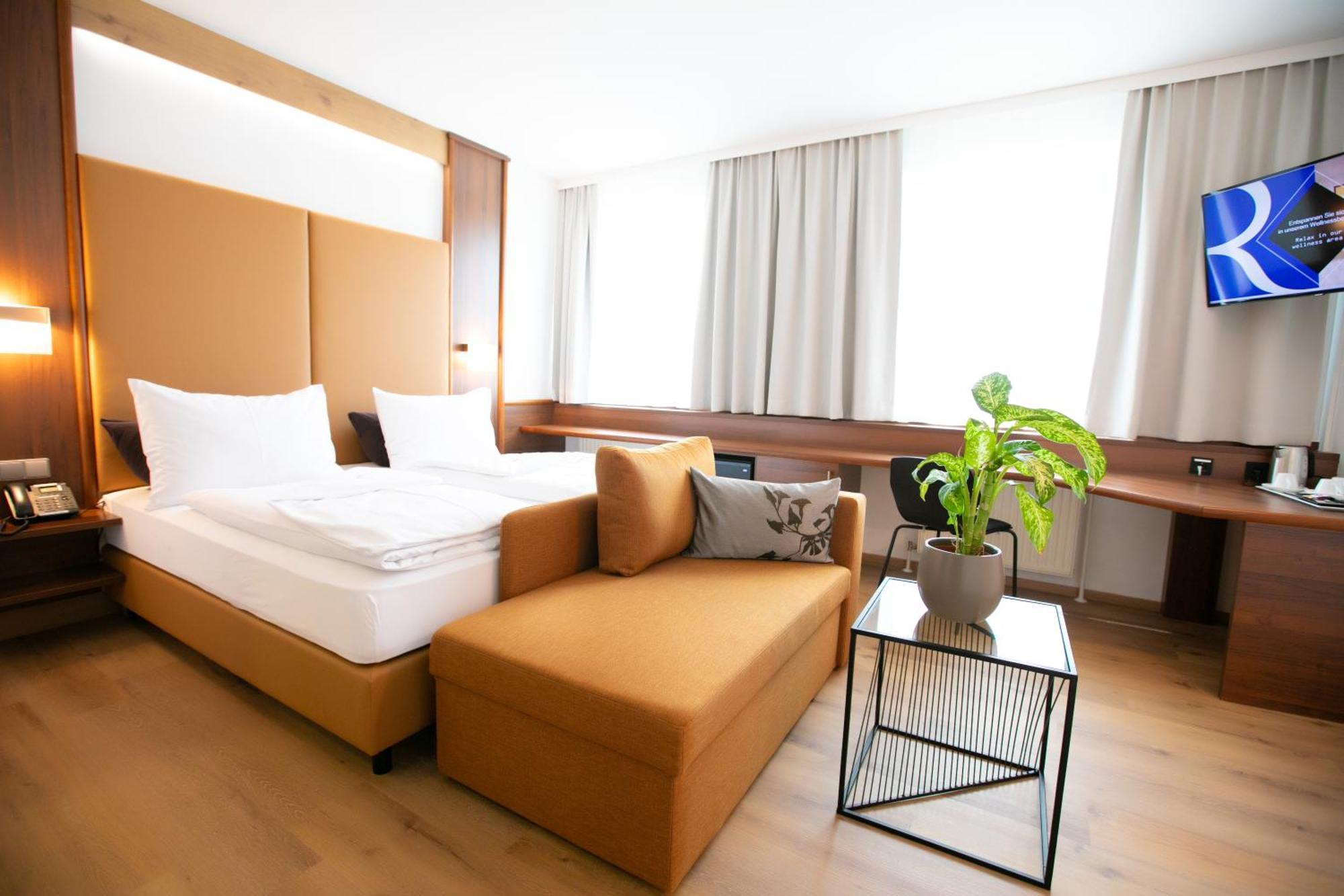 Das Reinisch Hotel - Near Vienna Airport シュベッヒャート エクステリア 写真
