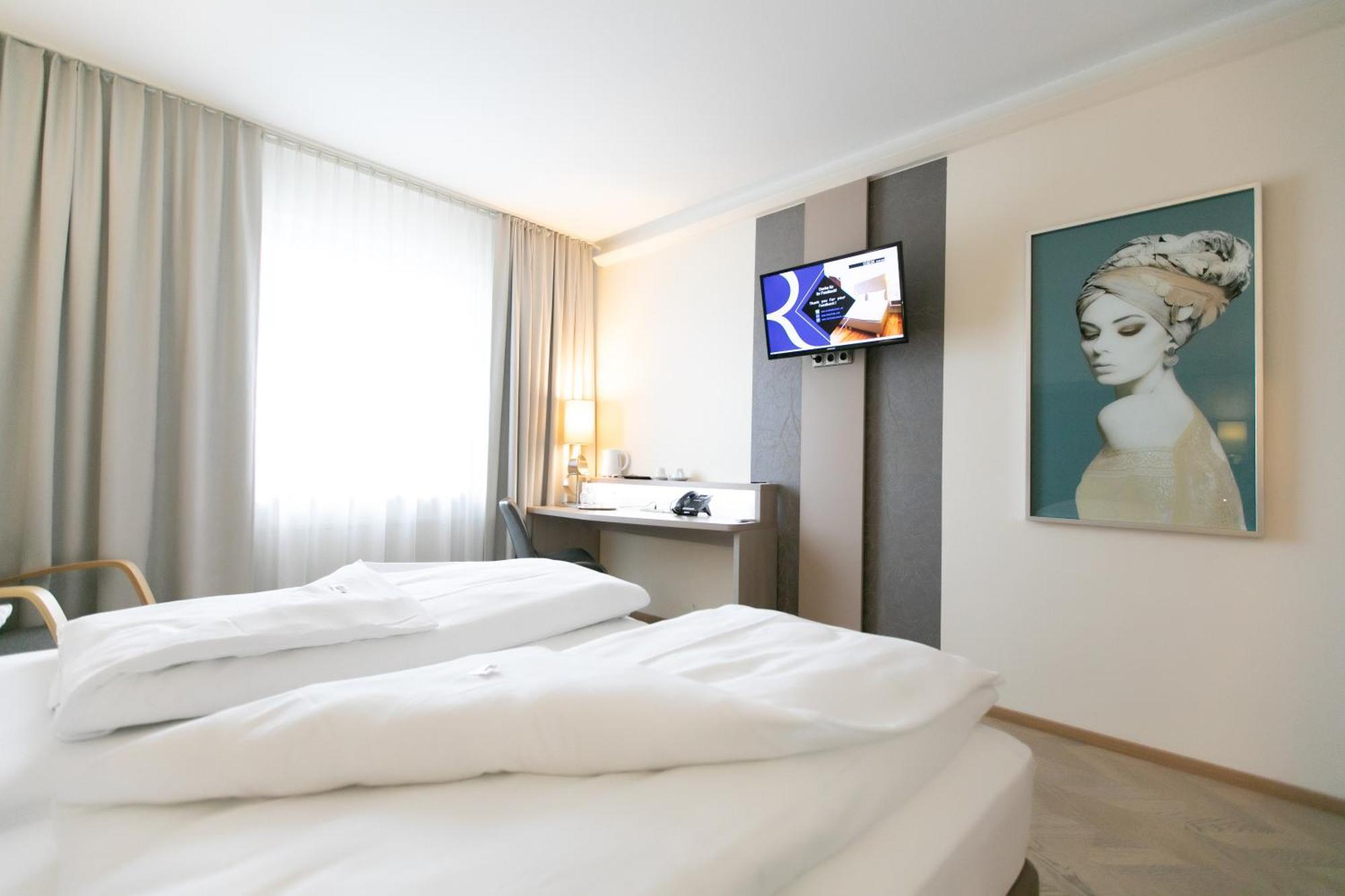 Das Reinisch Hotel - Near Vienna Airport シュベッヒャート エクステリア 写真