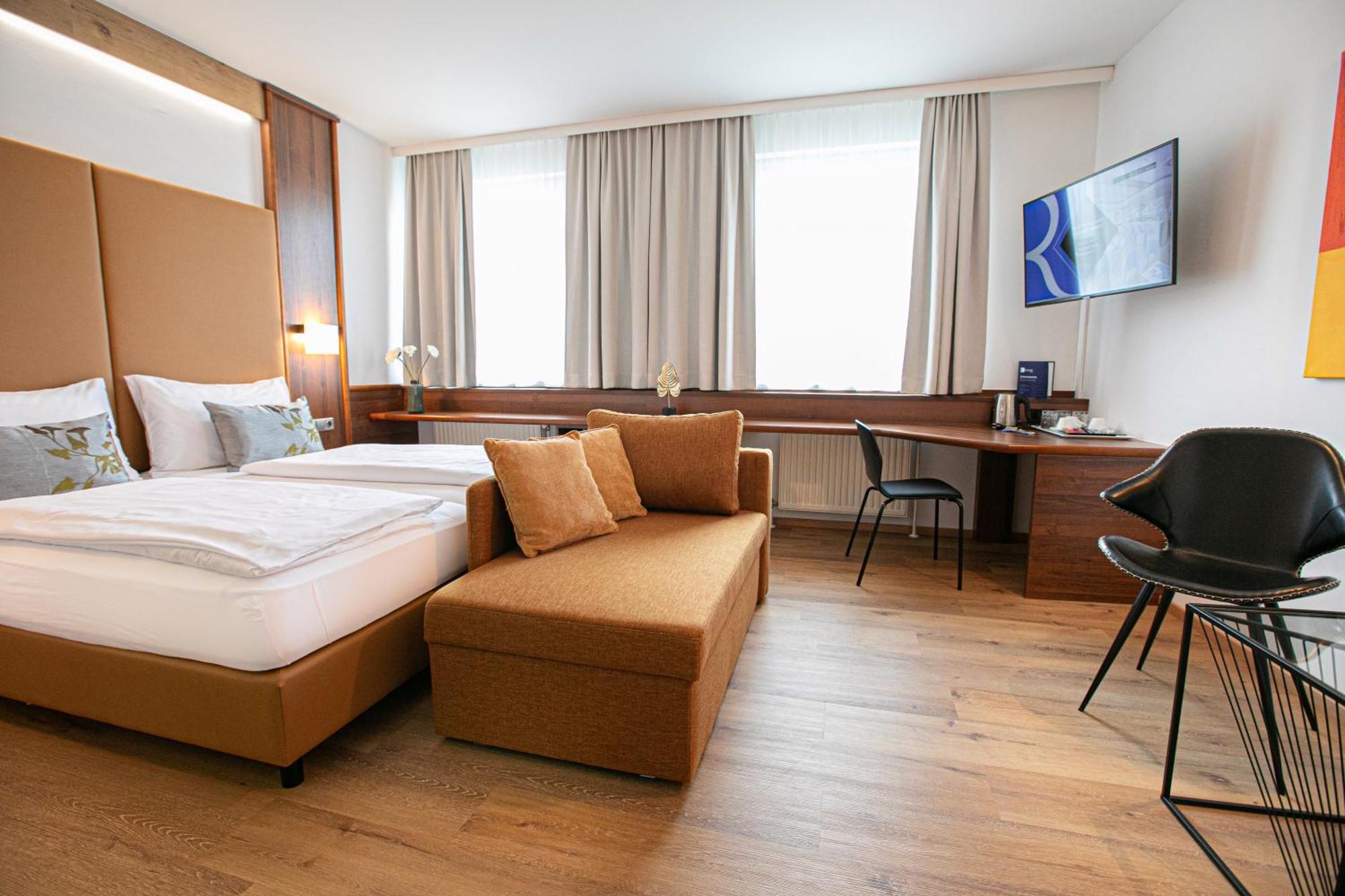 Das Reinisch Hotel - Near Vienna Airport シュベッヒャート エクステリア 写真